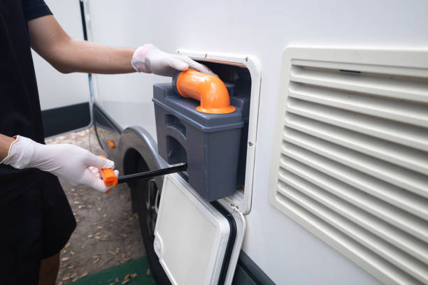 Portable Toilet Options We Offer in Rosedale, MD